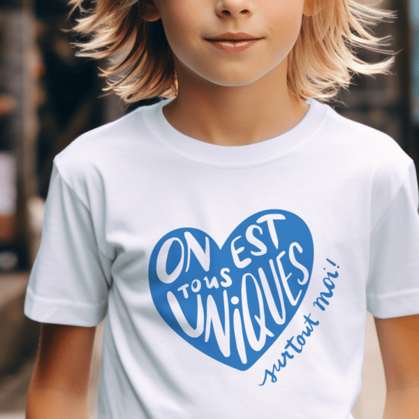 T-SHIRT ENFANT ON EST TOUS UNIQUES